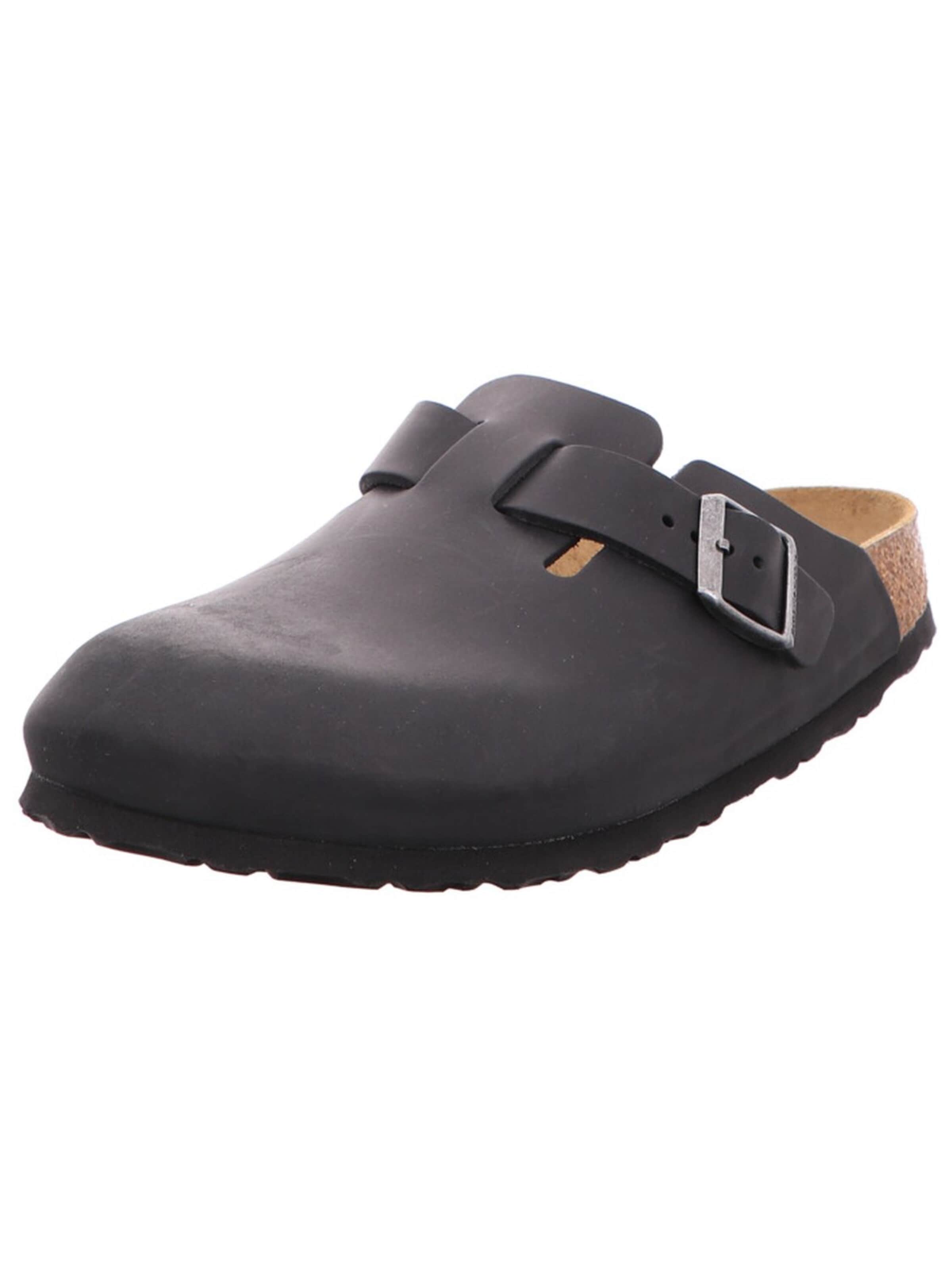 BIRKENSTOCK Mules 'Pantolette Herren 59463 Echtleder in schwarz' in Black: front