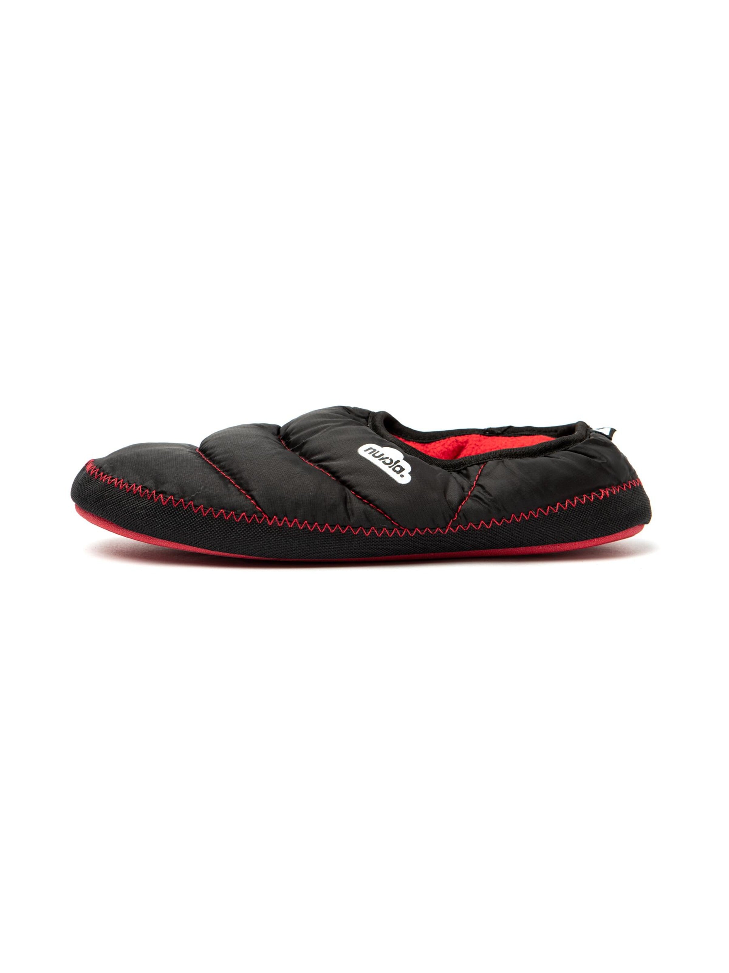 Nuvola. Huisschoen 'Classic Trim' in Rood: voorkant