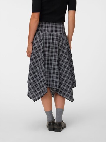 VERO MODA - Falda 'VMLucky' en negro