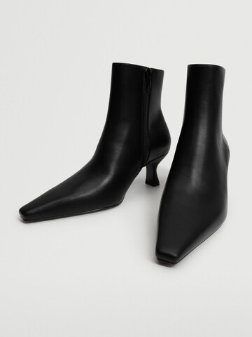 MANGO Stiefelette 'Patio' in Schwarz