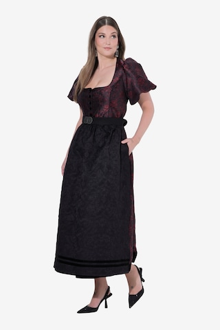 Ulla Popken Dirndl in Rot