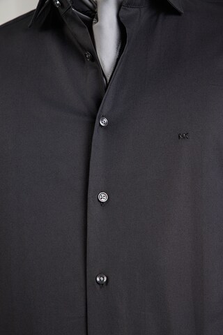 Regular fit Camicia di Michael Kors in nero