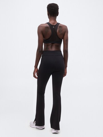 Flared Leggings 'CLASS' di PUMA in nero