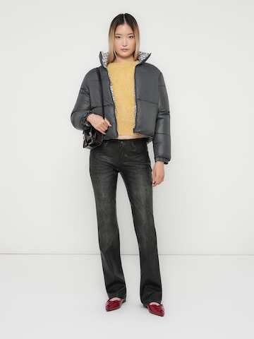 Veste d’hiver 'PCJIMMA' PIECES en gris