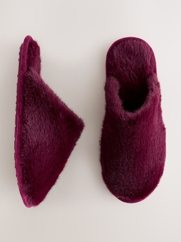 Pantoufle Next en rouge