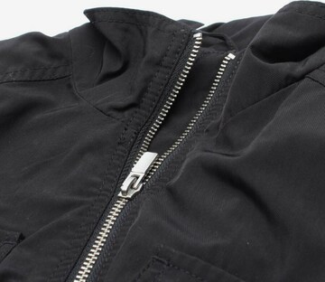 TOMMY HILFIGER Übergangsjacke L in Schwarz