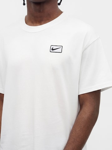 Nike Sportswear Shirt in White