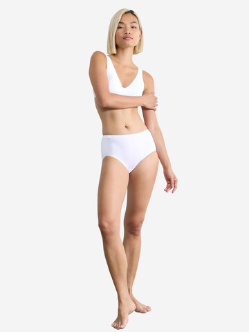 SLOGGI Slip '24/7 Cotton' in White: front