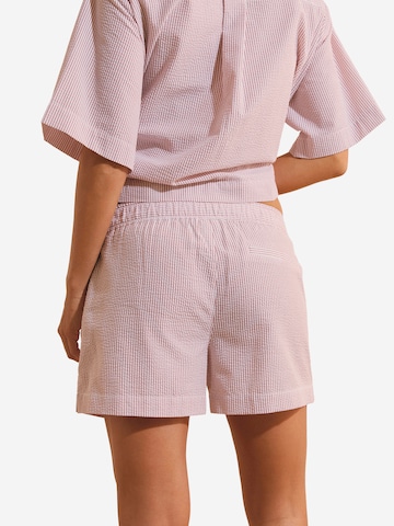 Pantaloncini da pigiama 'Bettina' di ETAM in rosa