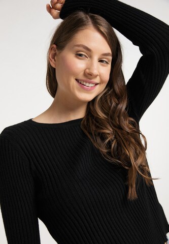 Pull-over Mo ESSENTIALS en noir
