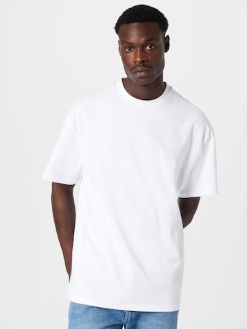 T-Shirt 'Great' WEEKDAY en blanc : devant