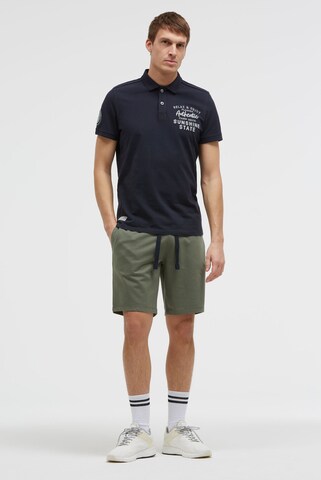 CAMP DAVID Regular Pants in Green