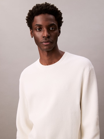 Pull-over Calvin Klein en blanc