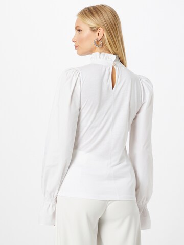 Rich & Royal - Blusa en blanco