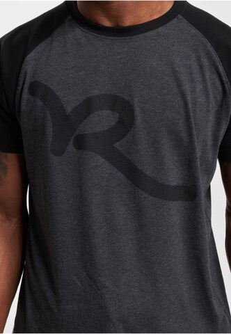ROCAWEAR T-Shirt in Grau
