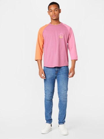 LEVI'S ® Shirt 'Levi's® Men's Stay Loose Raglan T-Shirt' in Pink