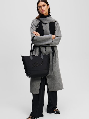 Karl Lagerfeld Ostoskassi värissä musta: etupuoli