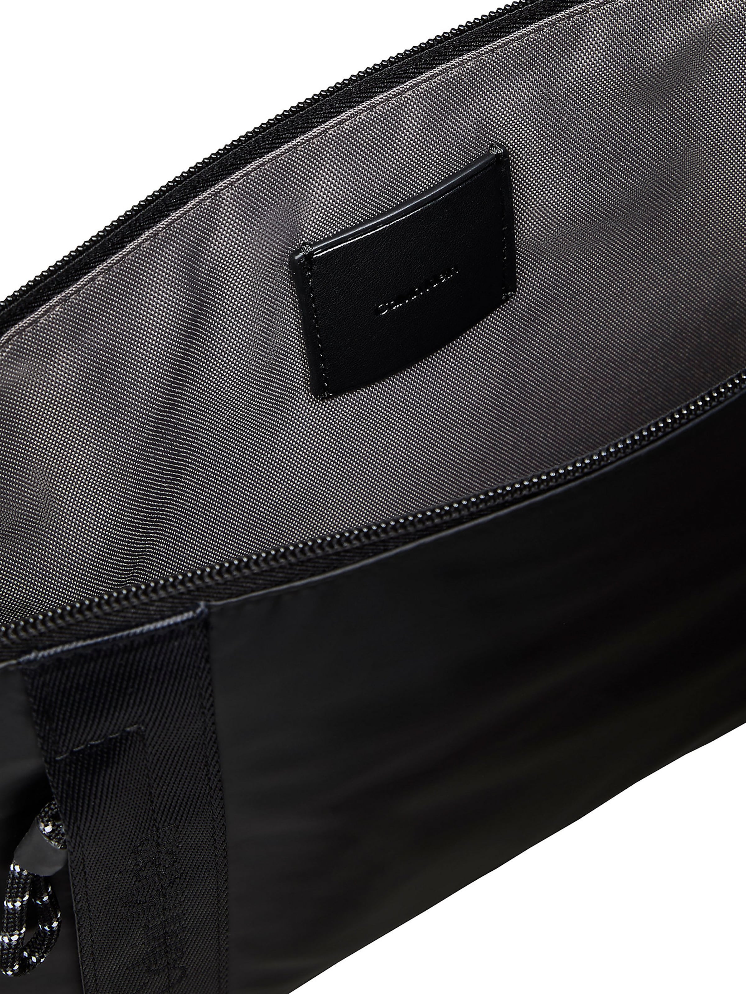 Sac d’ordinateur portable Calvin Klein en noir