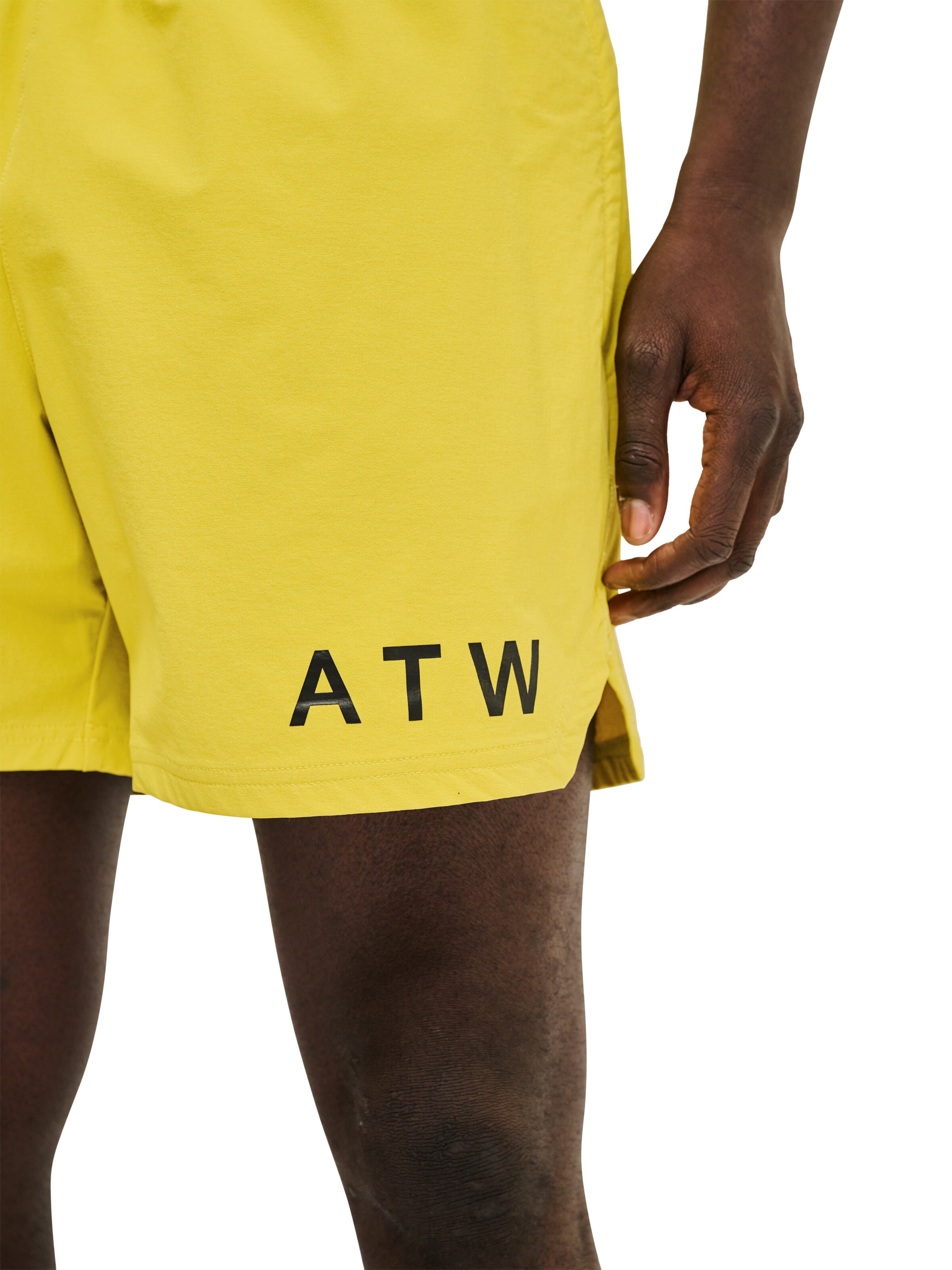 HALO Loose fit Pants in Yellow