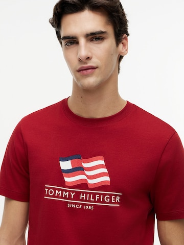 TOMMY HILFIGER Shirt in Red