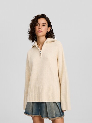 Pull-over Bershka en beige : devant