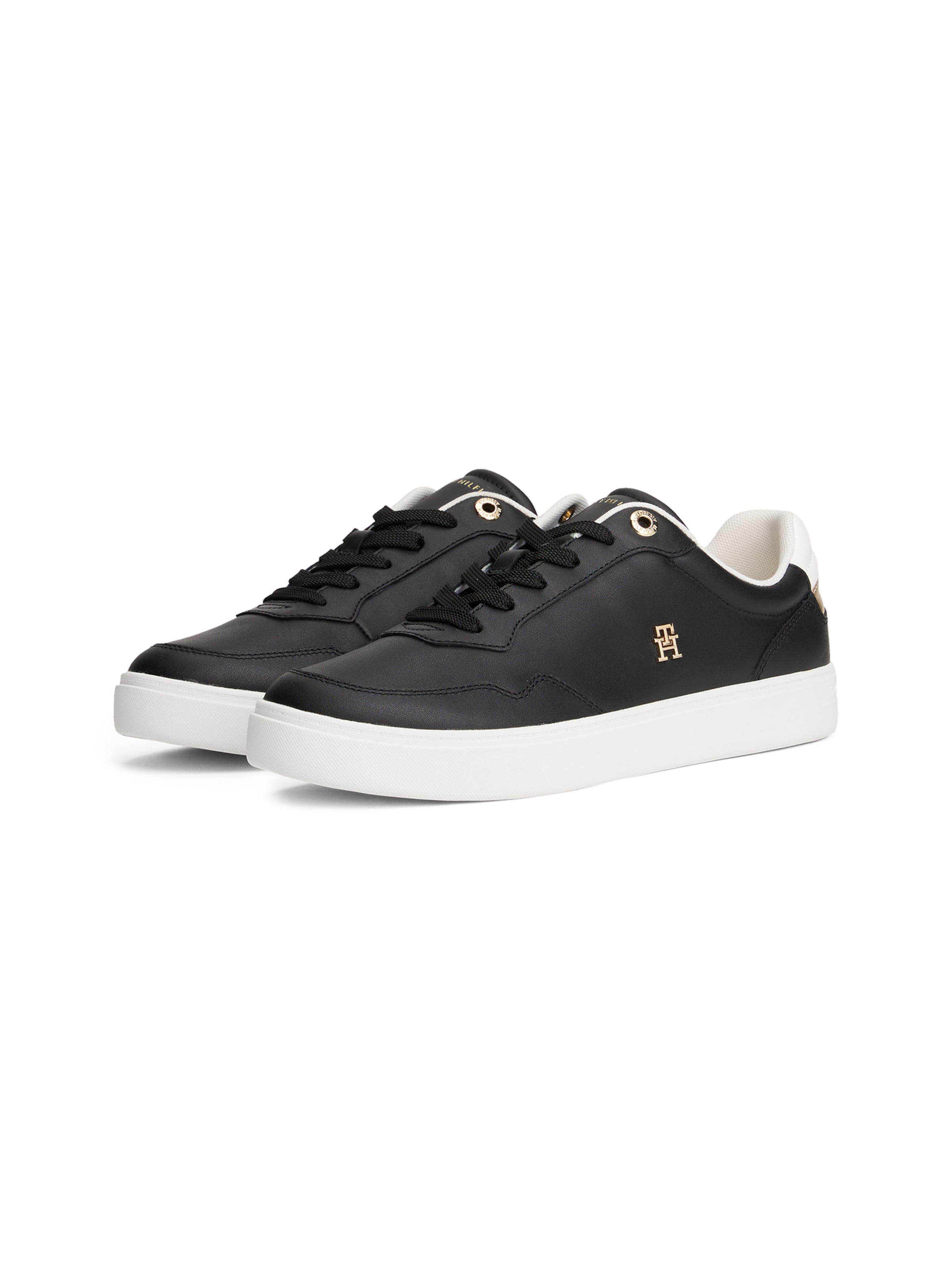 TOMMY HILFIGER Trainers 'ESSENTIAL' in Black