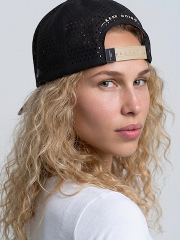 Blackskies Athletic Cap 'Pro Flow Sport Performance' in Beige