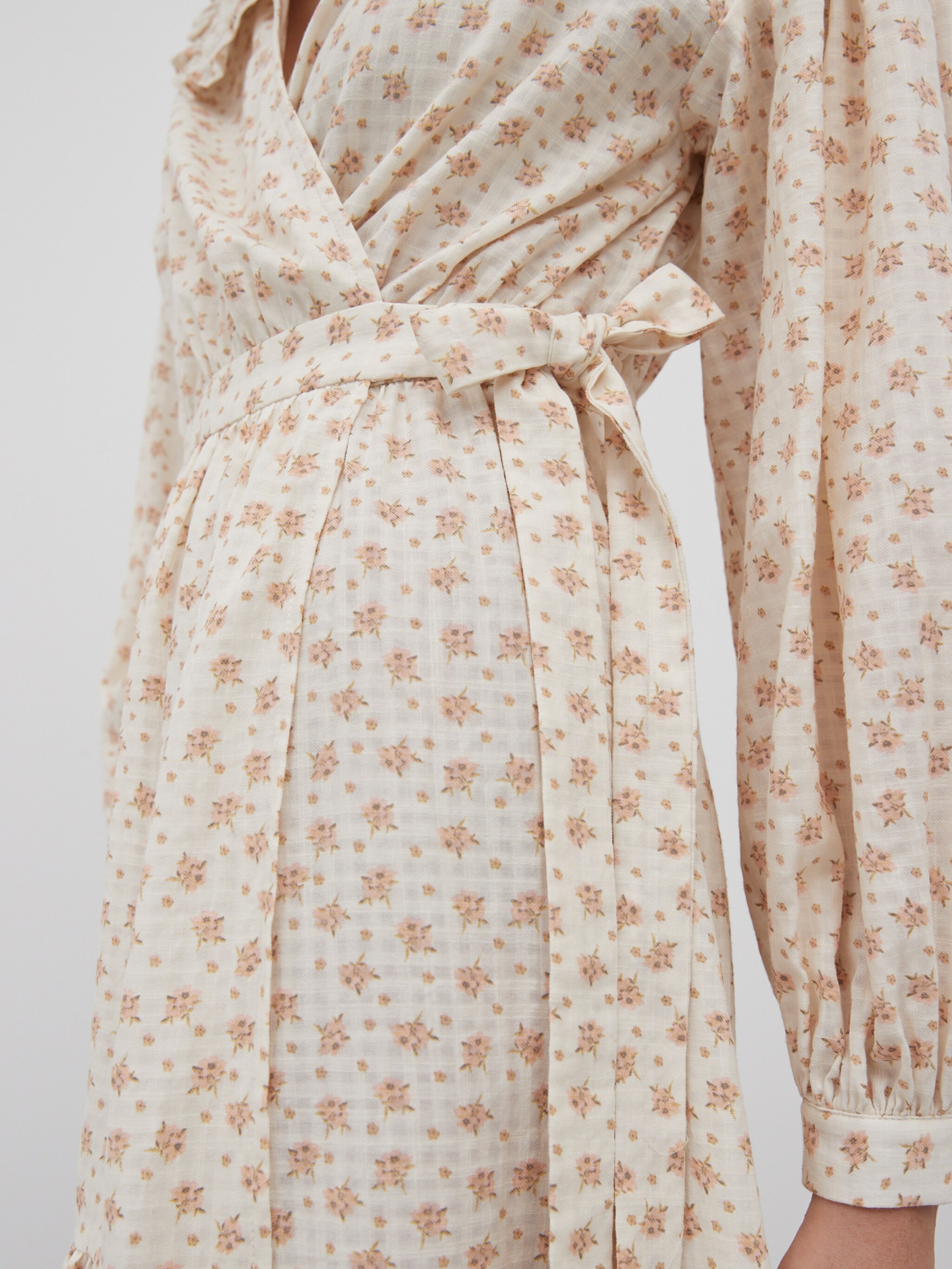 EDITED Produkter Blusekjole 'Damara' creme