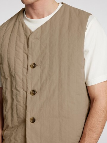 SELECTED HOMME Bodywarmer in Bruin