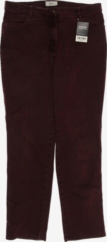 BRAX Jeans in 32-33 in Red: front