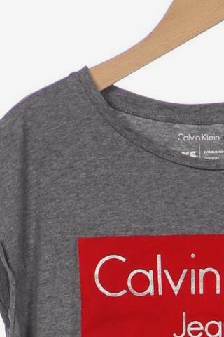 Calvin Klein Jeans Top & Shirt in XS in Grey