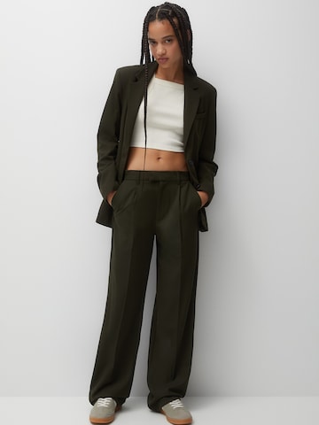 Pull&Bear Loose fit Pleat-Front Pants in Green