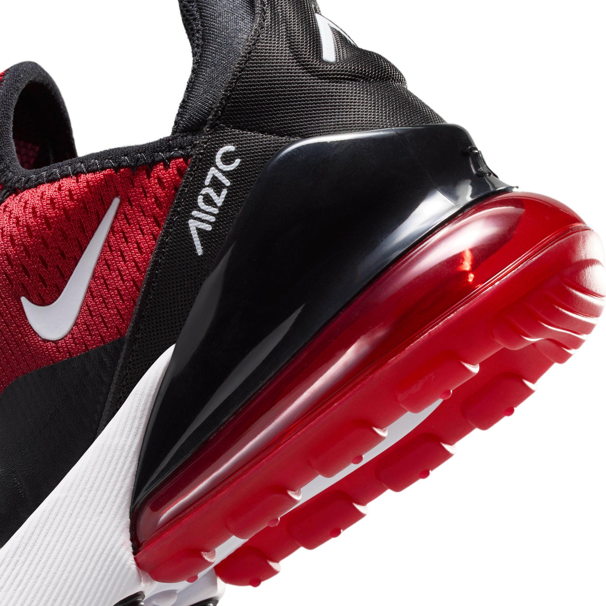 Nike Sportswear Sneakers 'Air Max 270' in Red