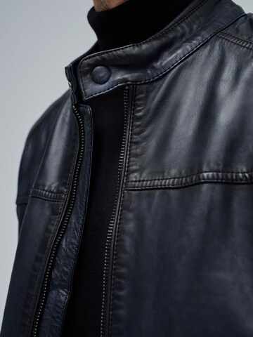 Salsa Jeans Tussenjas in Blauw