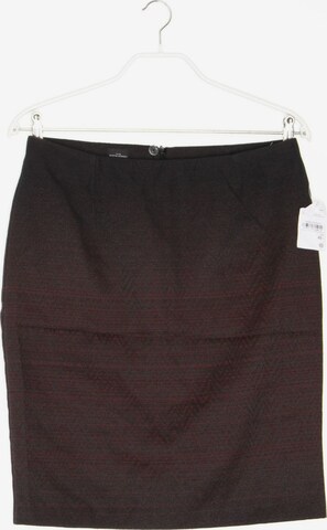 Your 6th Sense Skirt in L in Black: front