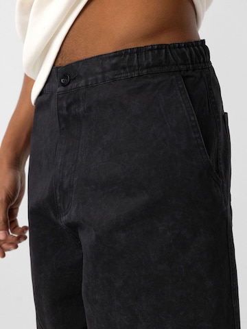 Regular Pantaloni de la Dandalo pe negru