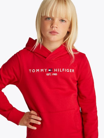 TOMMY HILFIGER Sweatshirt 'ESSENTIAL' in Rot