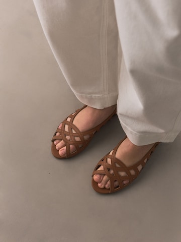 Chaussure basse 'Forever Comfort®' Next en marron