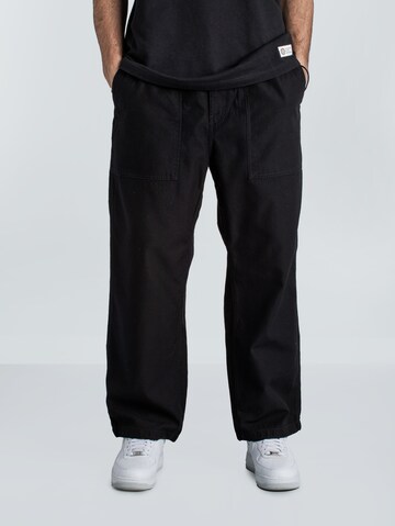 Carhartt WIP Wide leg Pants ' Hayworth' in Black: front