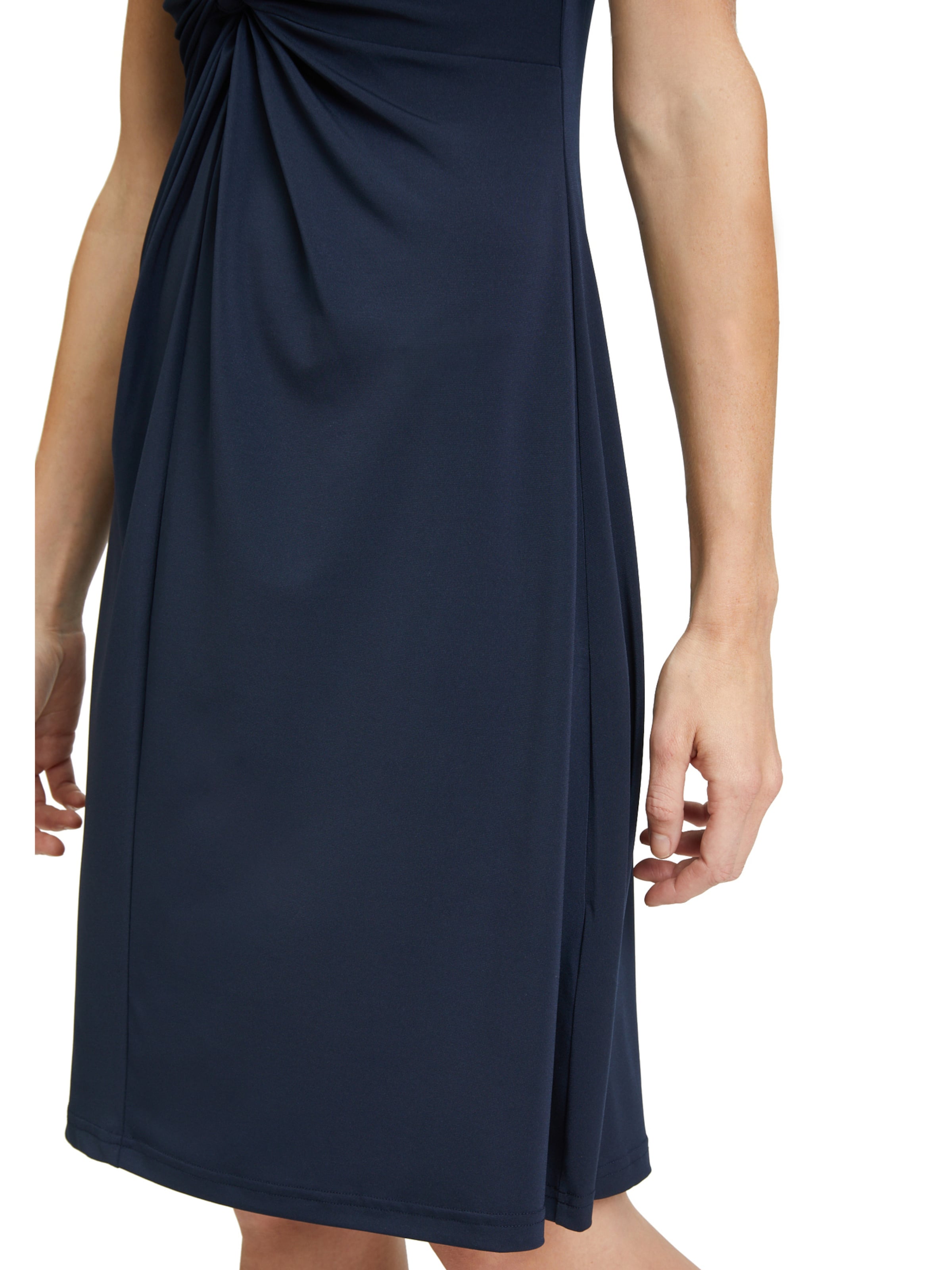Robe de cocktail Betty Barclay en bleu