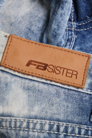 FB Sister Jeans in 27-28 in Blue