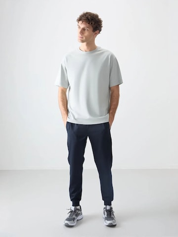 Tommy Life Shirt in Grey