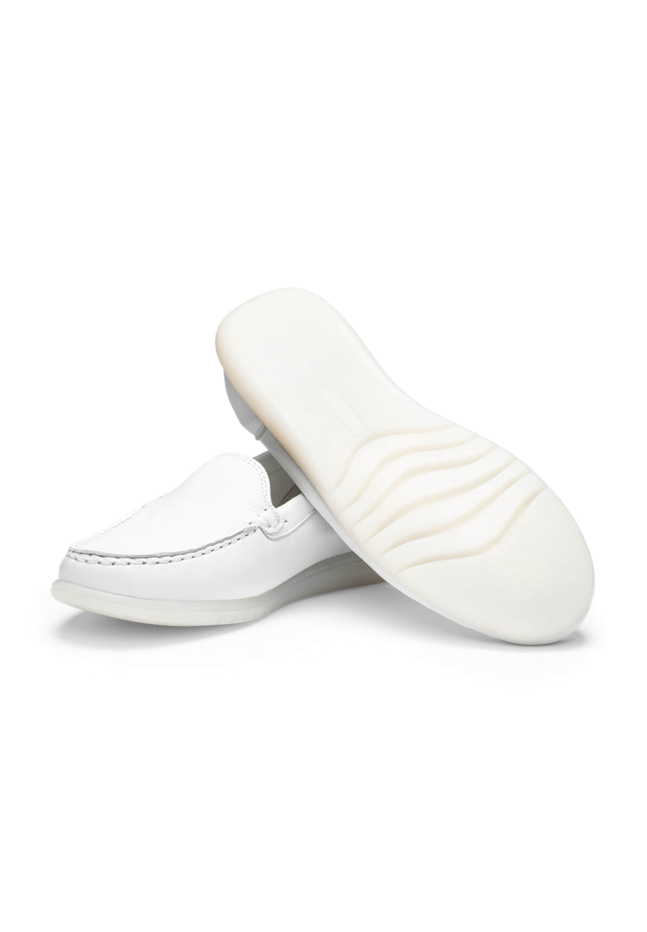 Chaussure basse VITAFORM en blanc