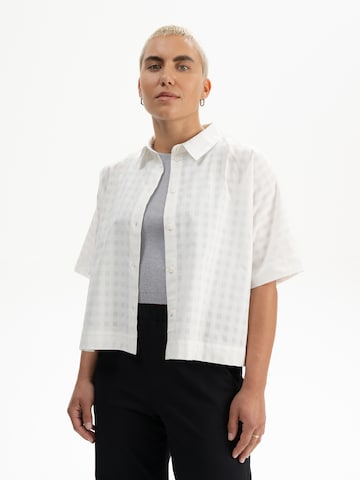 MELA Blus 'RINARA' i vit