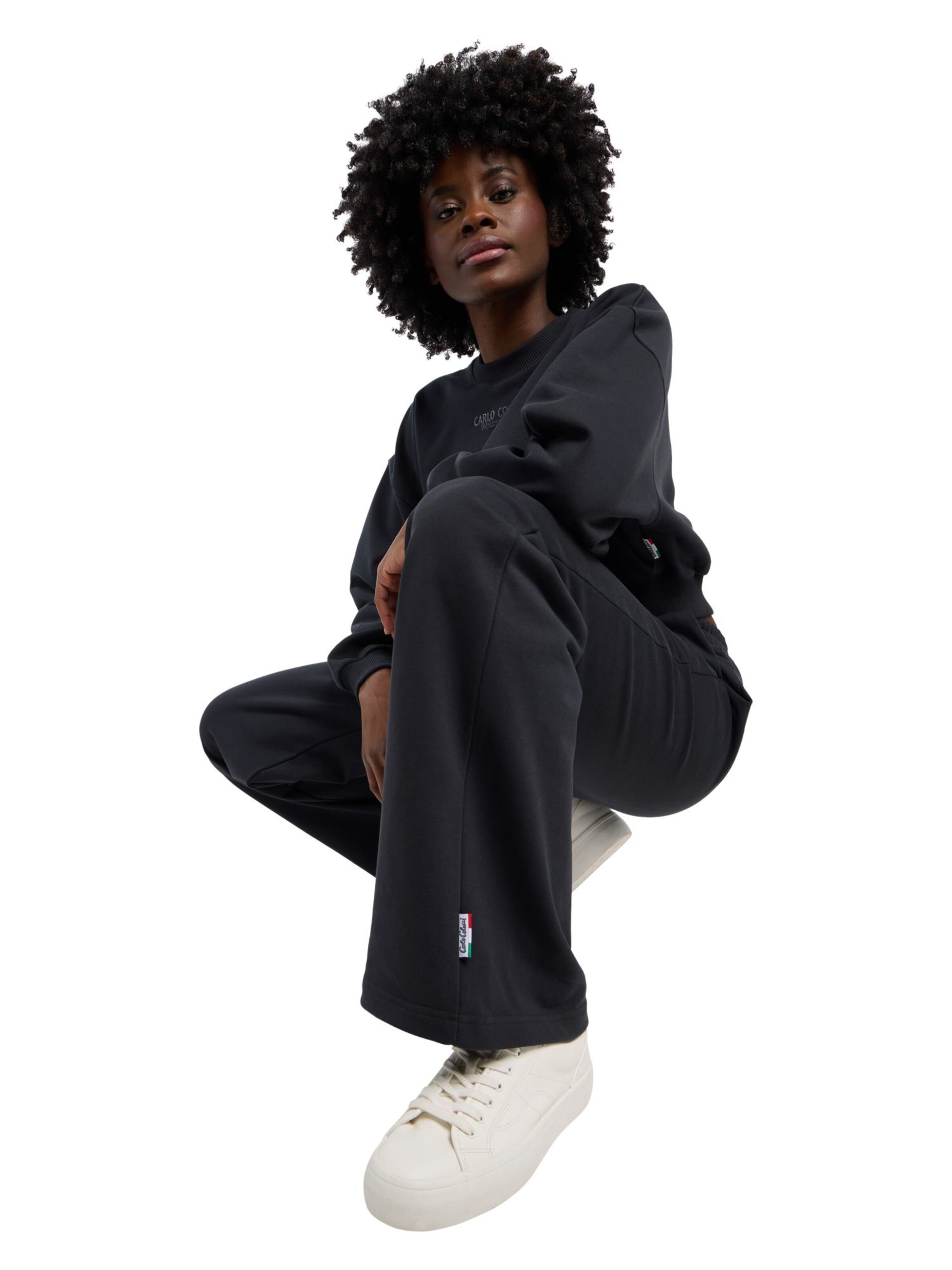 Carlo Colucci Regular Trousers 'Dyda' in Black