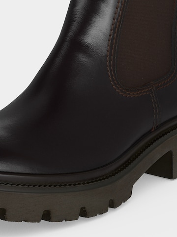 GABOR Chelsea boots in Bruin