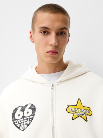 Veste de survêtement Bershka en beige