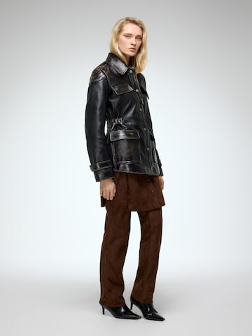V S P Winterjacke 'Joan' in Schwarz
