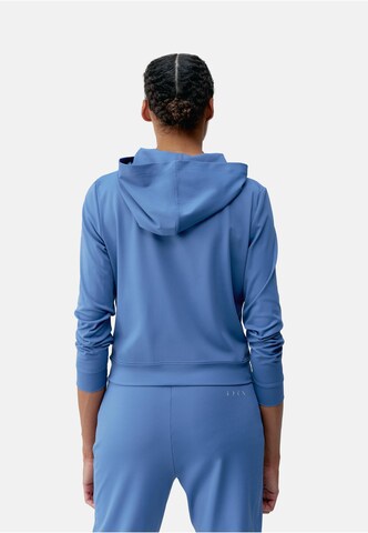 Born Living Yoga Sportsweatjacke 'Nova' in Blau