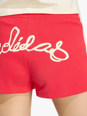 ADIDAS Regular Shorts in Rot